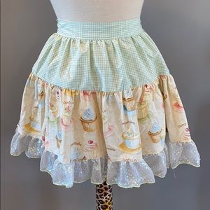 Vintage inspired cupcake sparkle half apron!  New!